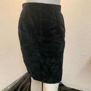 Vintage Dana Brooke black suede pencil skirt size 10 great condition